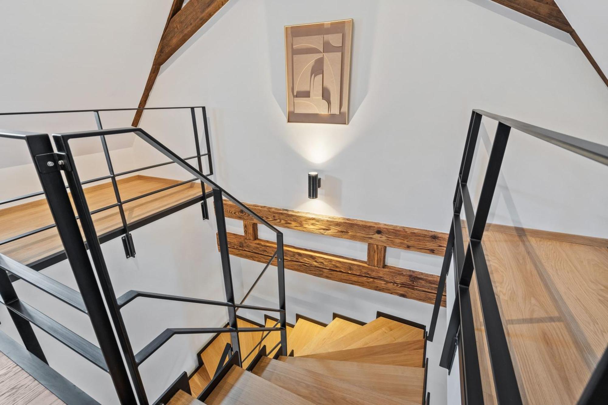 Elegant Clausen Apartment With King Bed & Wifi 卢森堡 外观 照片