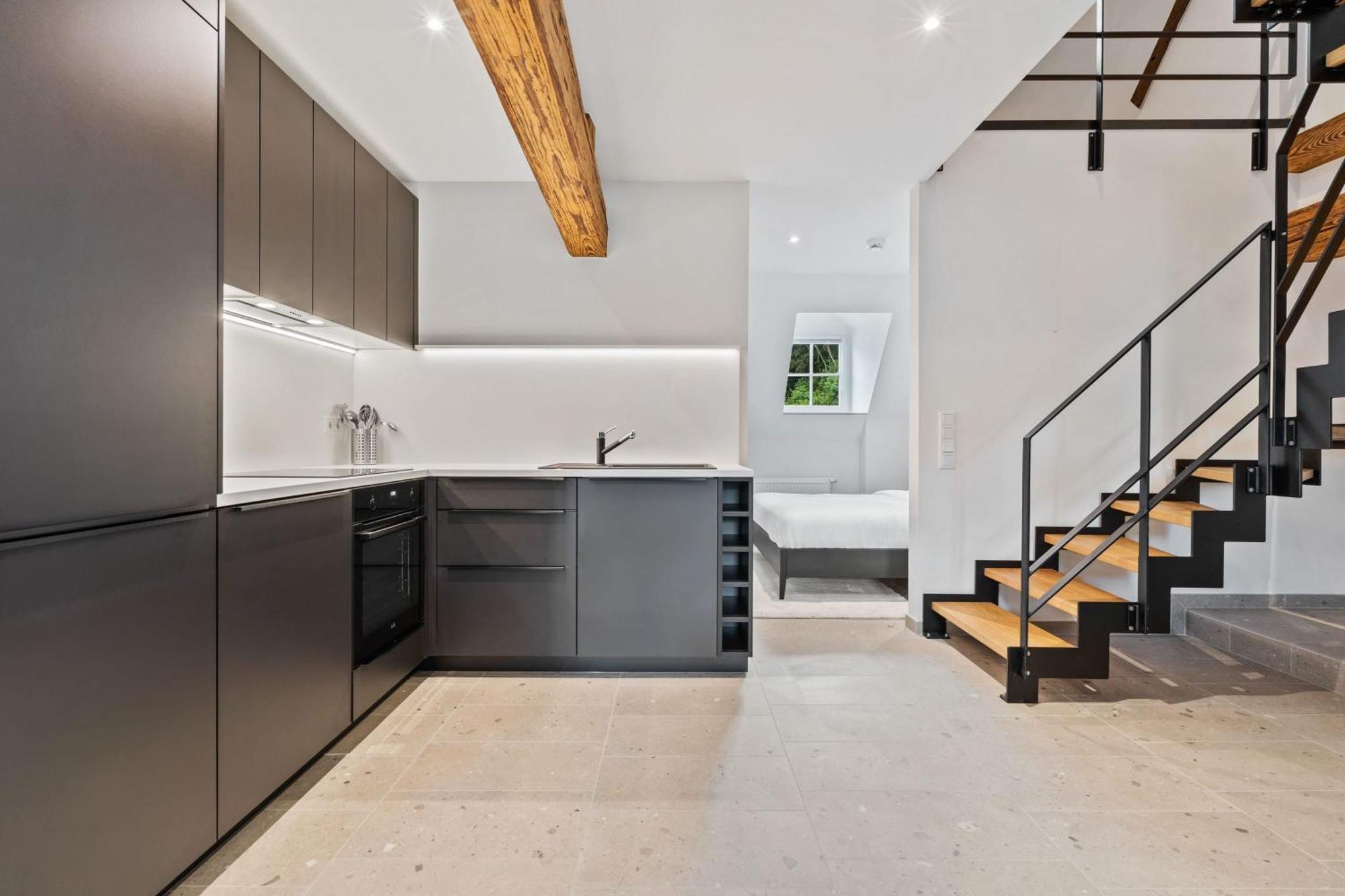 Elegant Clausen Apartment With King Bed & Wifi 卢森堡 外观 照片