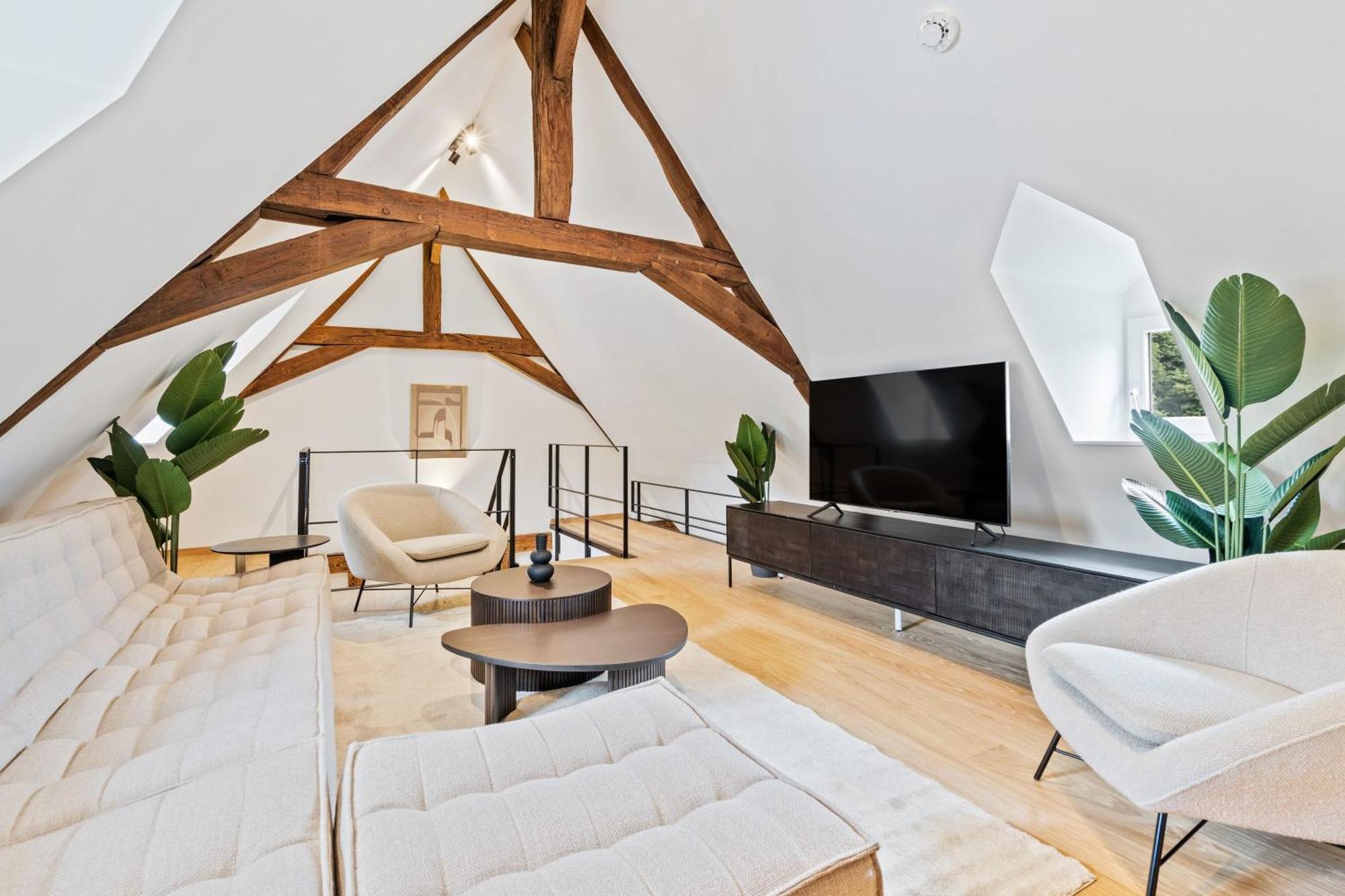 Elegant Clausen Apartment With King Bed & Wifi 卢森堡 外观 照片